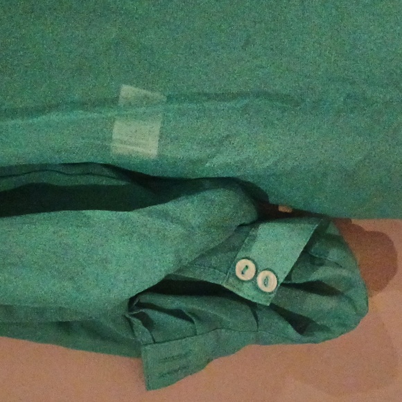 Woman's Long sleeved Blouse - Picture 6 of 9